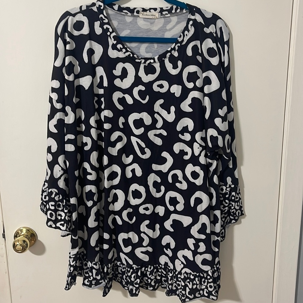Precious ruffle black and white cheetah top Southern Stitch